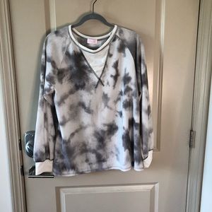 Lightweight Tie Dye Sweatshirt